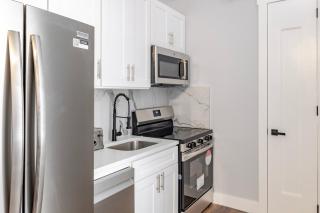 Blueground Midtown West washerdryer nr Central Park NYC-1877 - 6
