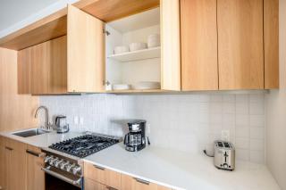 Blueground SoMa pool nr Civic Center SFO-1373 - 3