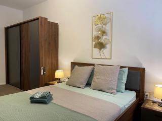 Sea Breeze Retreat - Comfort Apartments in the Heart of Sliema - Sliema - 2