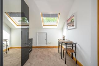 -RB7B- For your relaxed and Cosy stay with Free WiFi - Batley - 3