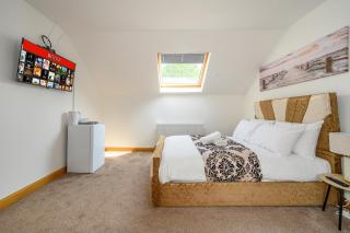 -RB7B- For your relaxed and Cosy stay with Free WiFi - Batley - 5