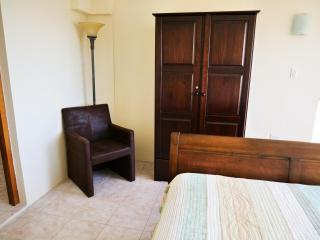 Villa Luminara- Lux Pool, Garden, Retreat & Beach - 1