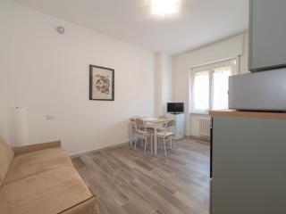 I-Host Apartment - Gressoney 6 - Milan - 6