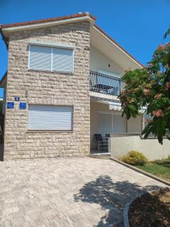 Apartman Sarah - Kastel Novi - 7