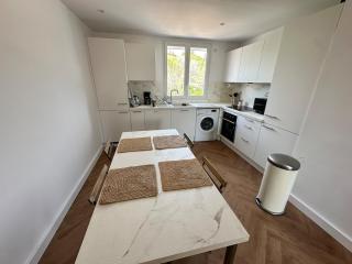 Appartement lumineux, spacieux et idéalement situé - Saint-Raphaël - 9