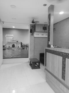 Hotel P I international - Mumbai - 8