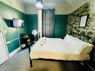 Number 19 Brighton - 1