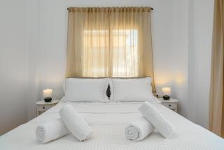 Newly Renovated Apartment next to Piraeus Marina - Piraeus - 8