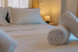 Newly Renovated Apartment next to Piraeus Marina - Piraeus - 7