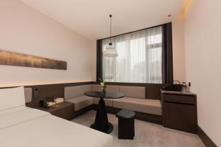 Atour Hotel Qingdao Wusi Square Minjiang Road - Qingdao - 5