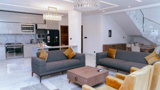 Villa Serenity Maison de Prestige Privatisée avec Piscine Jacuzzi et Chauffeur en Option - 0