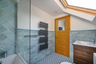 -RC7B- For your relaxed and Cosy stay with Free WiFi - Batley - 7