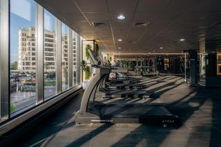 Private Beach Studio-Yacht Club-Work Space-Pool-Gym - 3