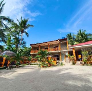 MARIA GUEST House - Maricaban - 6