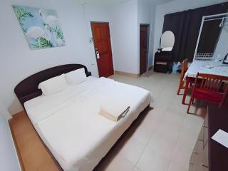 Mitr Inn HuaHin Beach - หาดหัวหิน - Hua Hin - 0