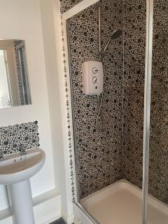 Fantastic 2 bedroom apartment - Solihull - 9