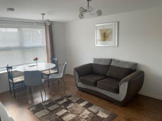 Fantastic 2 bedroom apartment - Solihull - 3