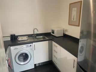 Fantastic 2 bedroom apartment - Solihull - 1