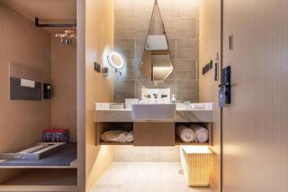 Atour Hotel Zhengzhou High-speed Railway East Station - Zhengzhou - 2