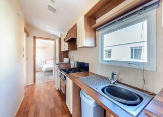 Riverside Caravan Holiday Park - Bognor Regis - 2