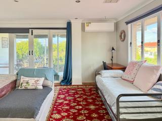 Zen Escape Guest House " Location 1" - Cozy Delight, Oasis Suite - Brisbane - 8