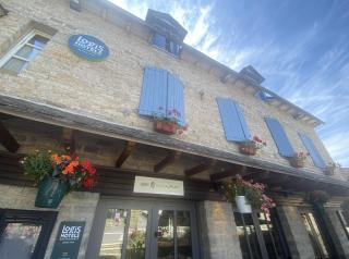 Logis Hôtel Restaurant L'Auberge du Chateau - 9