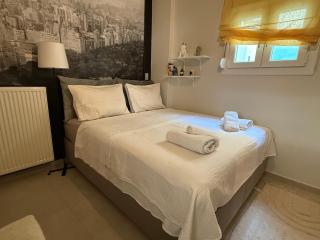 Mini Luxe Retreat - 4