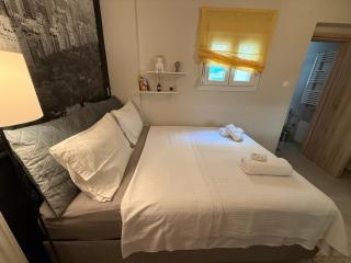 Mini Luxe Retreat - Volos - 8