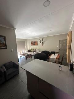 Lloyds - unit 10 - Ermelo - 4