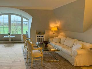 Manor House Overlooking Fields And Garden - Ringe - 9