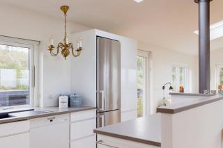 Enjoy The Sound Of Crashing Waves And Ocean Views - 3