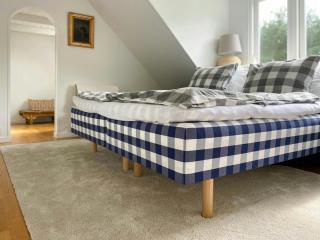 Lodge With Private Lake Near Bidstrup Forest - Hadsten - 7
