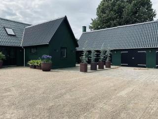Lodge With Private Lake Near Bidstrup Forest - Hadsten - 6