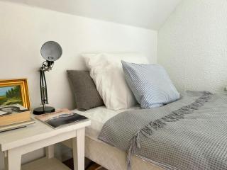 Lodge With Private Lake Near Bidstrup Forest - Hadsten - 4