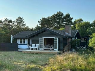 Log House In The First Row At The Sejerø Bay - 9
