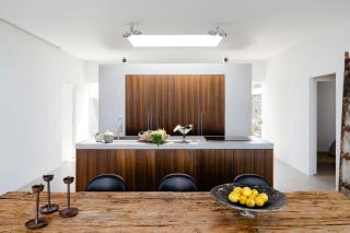 Unite With The Horizon In Architectural Wonder - 4