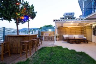 SALTY BREEZE Beachfront Villa - Lygia - 7