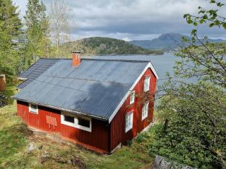 Old Fishermans Home By Mjosundet In Aure - - 2