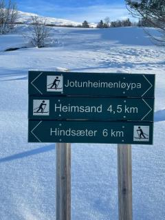 Charming Cabin In Jotunheimen - 2