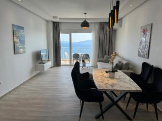 Sunny Seaside Apartment - Sarandë - 4