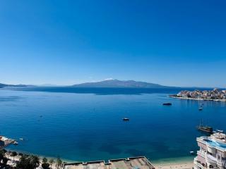 Sunny Seaside Apartment - 0