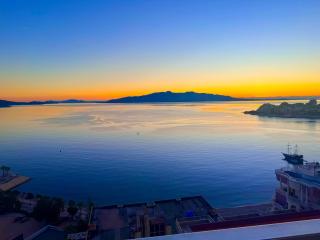 Sunny Seaside Apartment - Sarandë - 9