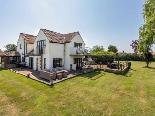 Melsham House - Freethorpe - 0