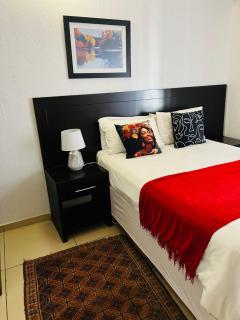 Hartbeespoort Mountain Resort & Confrence Centre - Hartbeespoort - 3