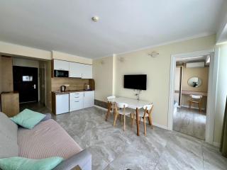 Batumi Orbi Beach Tower - Batoemi - 9