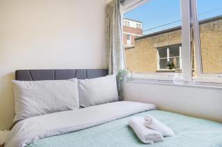Modern Apartment in Fitzrovia by KeyHol Short let - London - 2