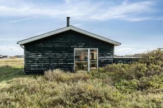 Minimalist Coziness By The Wild North Sea - Harboør - 2