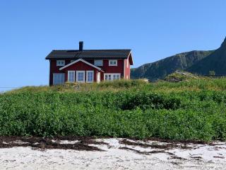 Beautiful Cabin Embraced By Rich Wildlife - Hov - 7