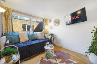 Modern Apartment in Fitzrovia by KeyHol Short let - 0
