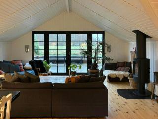 Modern Holiday Home With Views In Dronningmølle - Dronningmølle - 4